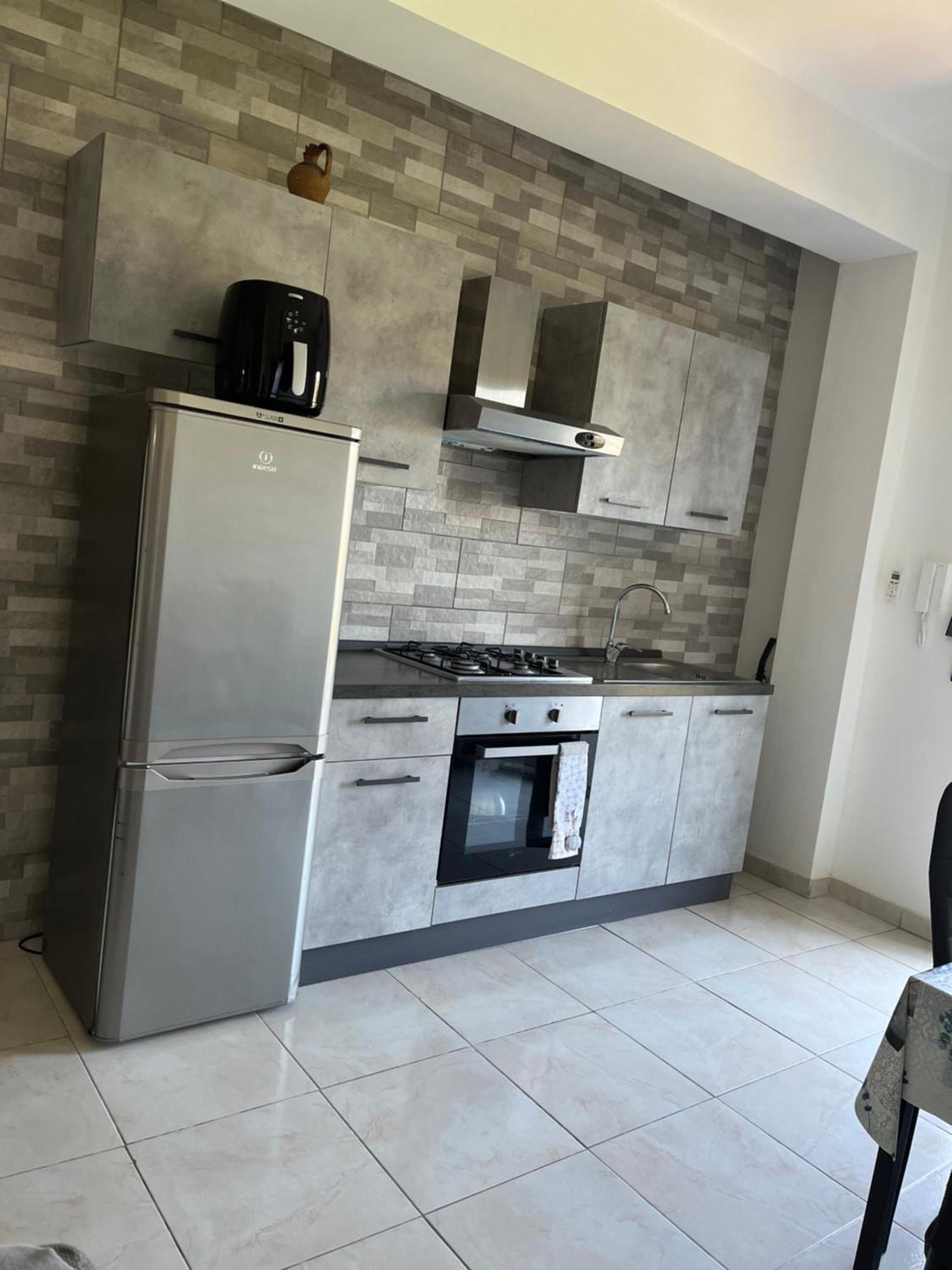 Apartament Monolocale Rosy Fiumicino Zewnętrze zdjęcie